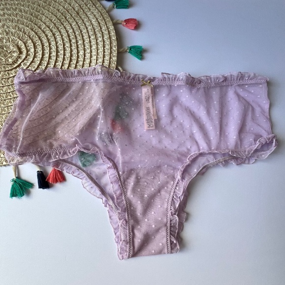 Victoria's Secret The Lacie Dot Mesh Ruffled Cheeky Panty Hope Lilac XL NEW - Picture 1 of 6